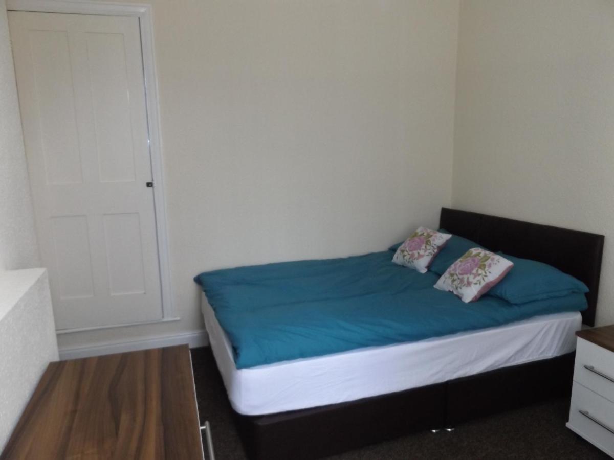 Mountcastle House Apartment Leicester Bagian luar foto